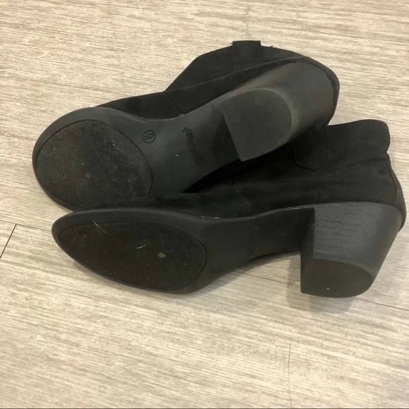 3/$23 Faded Glory Black Faux Suede Booties Size 8 - Picture 7 of 9